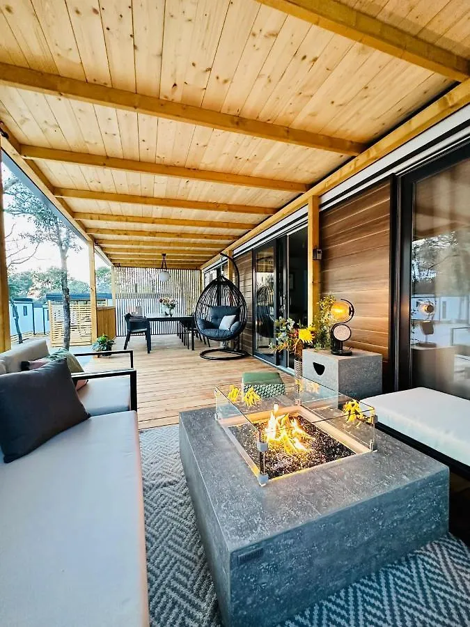 Iris Holiday Homes Biograd Na Moru
