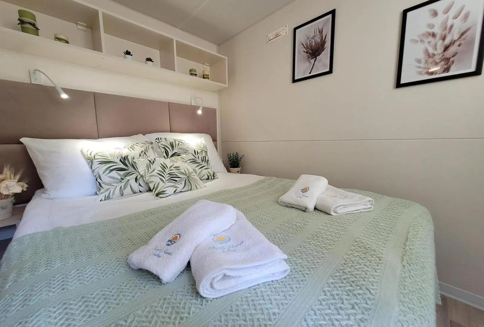 Iris Holiday Homes Weißenburg Kroatien