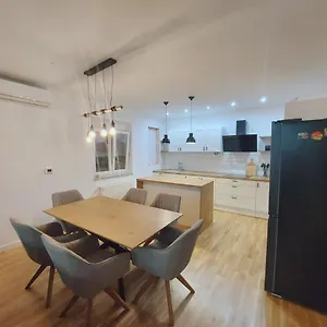 Apartment Konfidenca