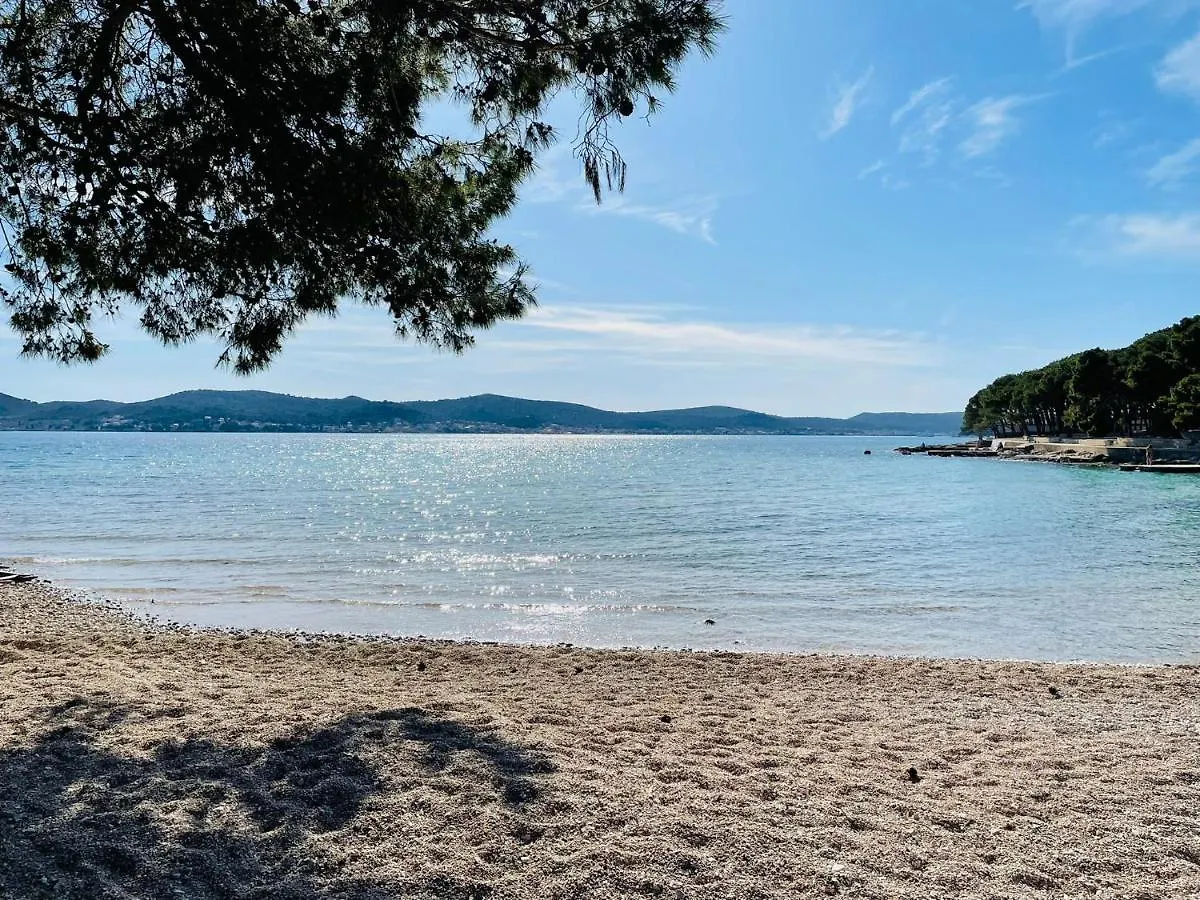Iris Holiday Homes Biograd Na Moru Croatia