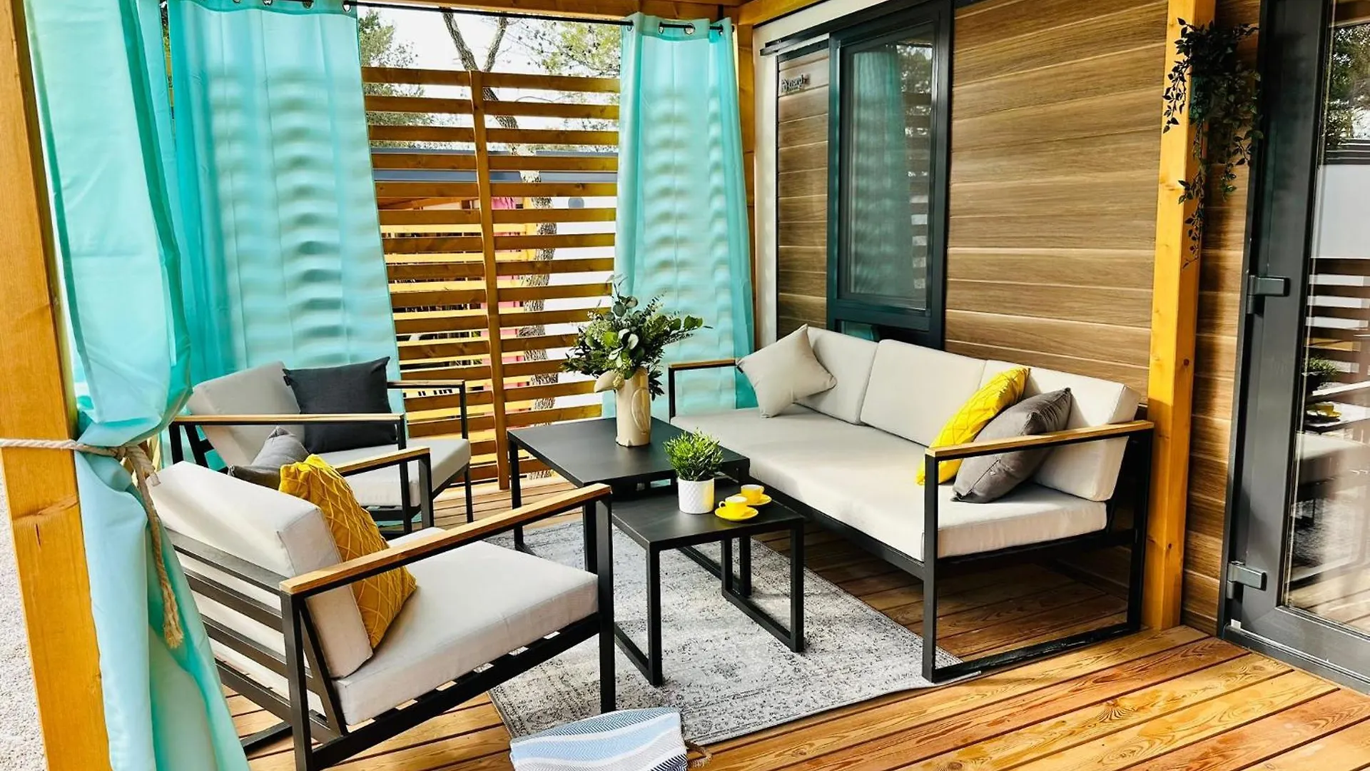 Iris Holiday Homes Biograd Na Moru Croatia